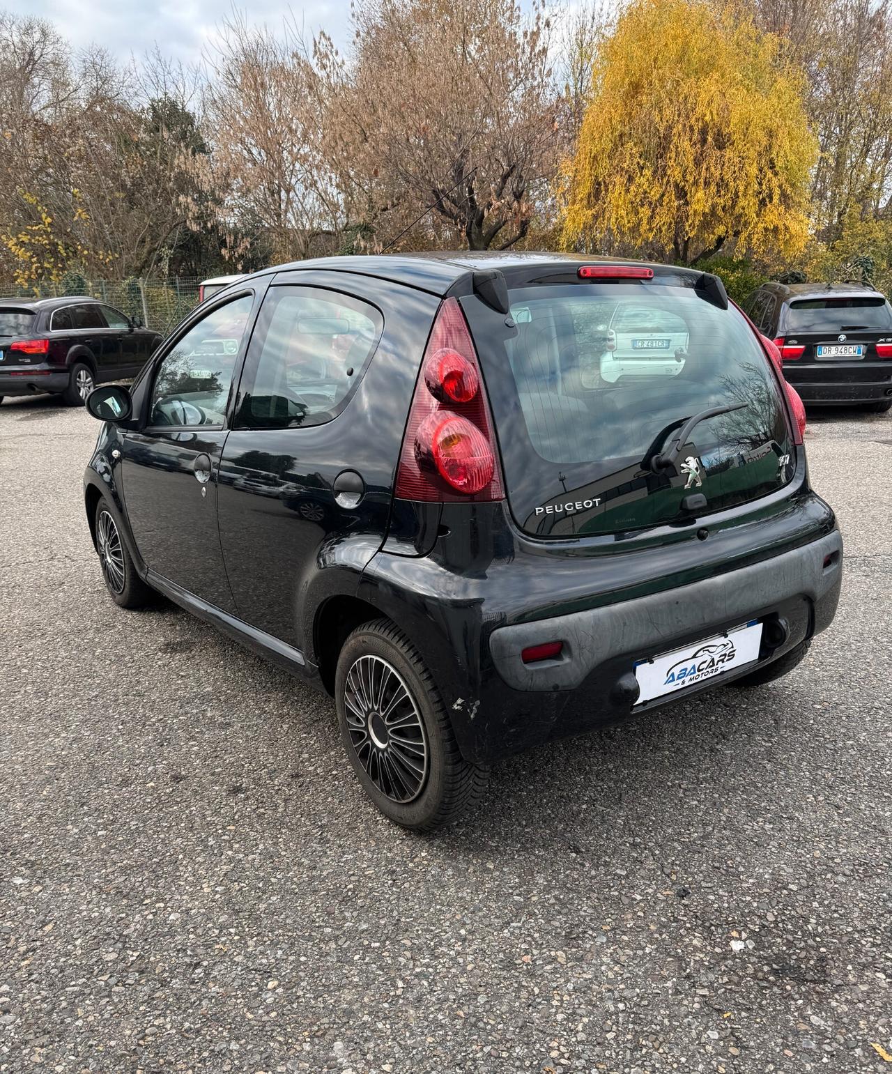 Peugeot 107 1.0 50kW 5P Benz *UNICO PROPRIETARIO*