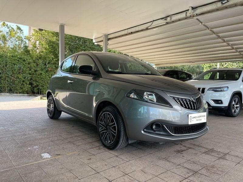 Lancia Ypsilon 1.0 FireFly 70cv S&S Hybrid GOLD