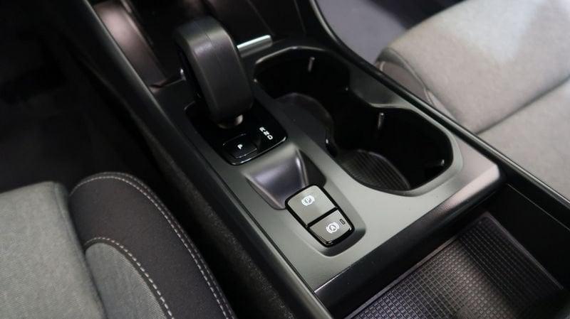 Volvo XC40 Recharge T4 Plug-in Hybrid auto Recharge Core