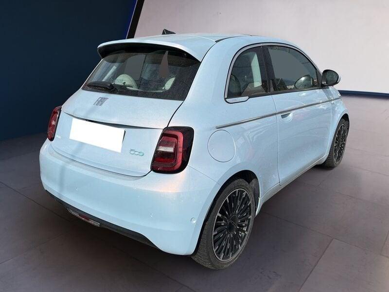 FIAT 500e 42 kWh La Prima
