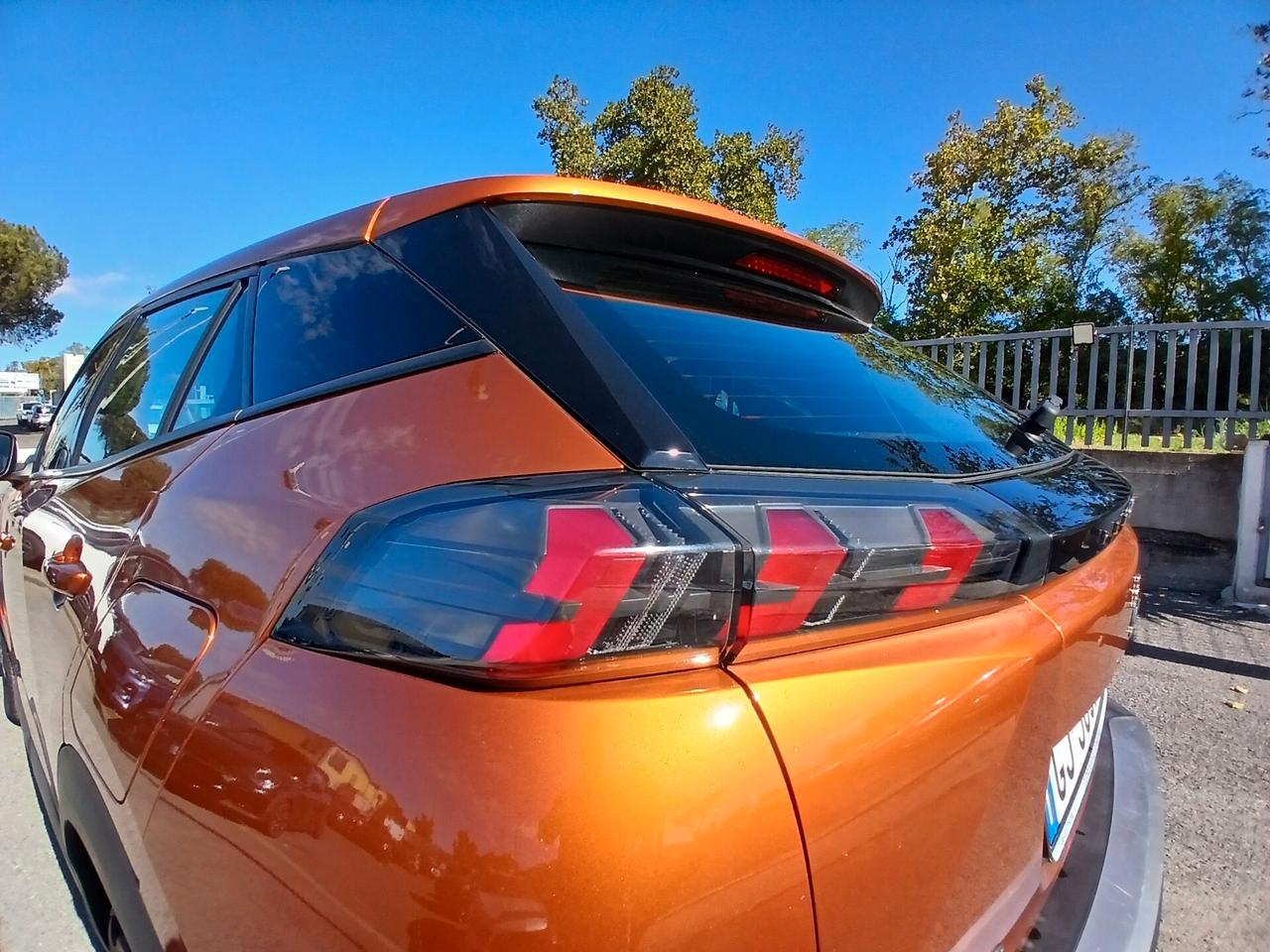 Peugeot 2008 PureTech 100 S&S Active