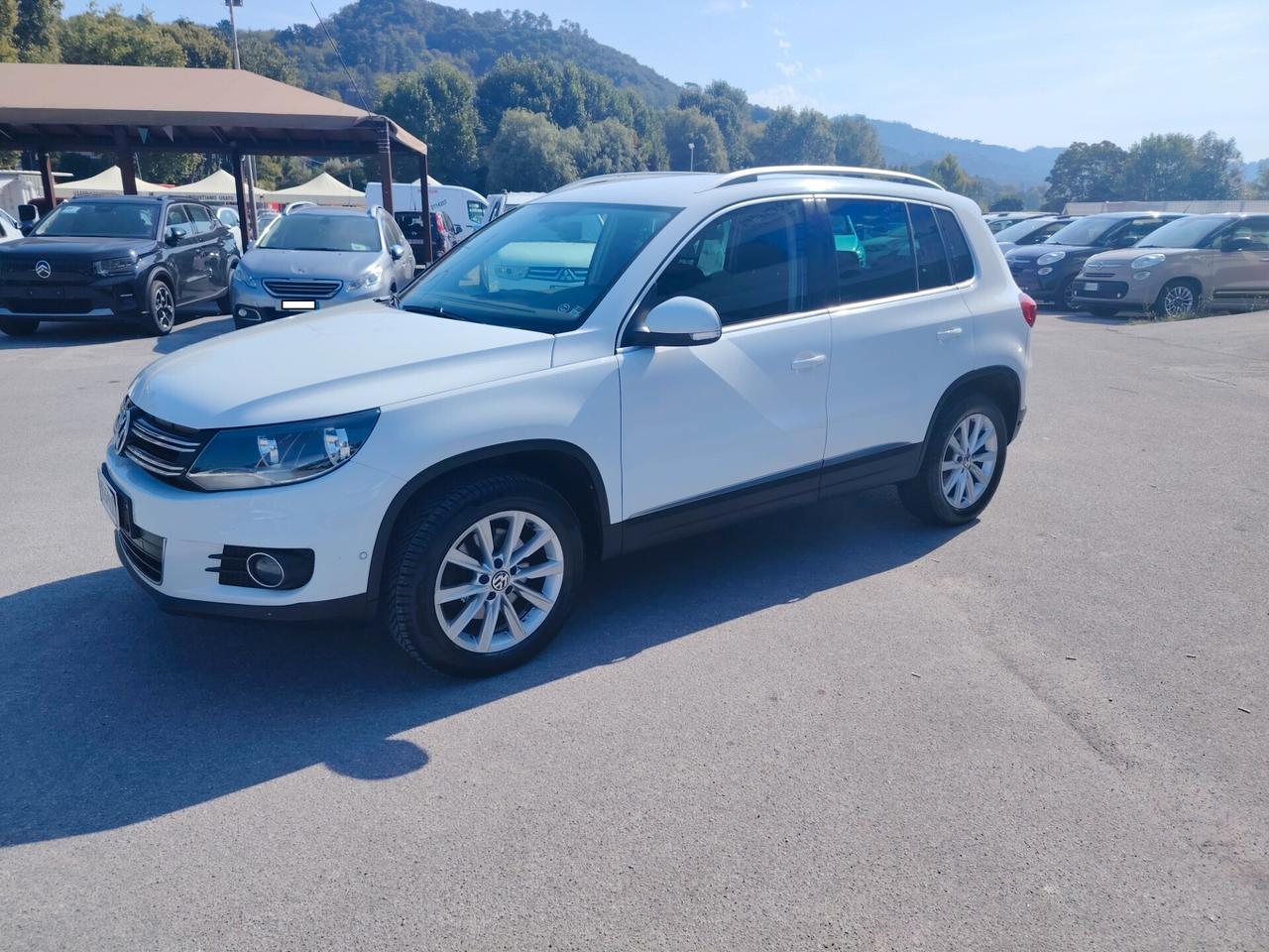 Volkswagen Tiguan 2.0 TDI 140 CV 4MOTION Business Track & Style NEOPATENTATI