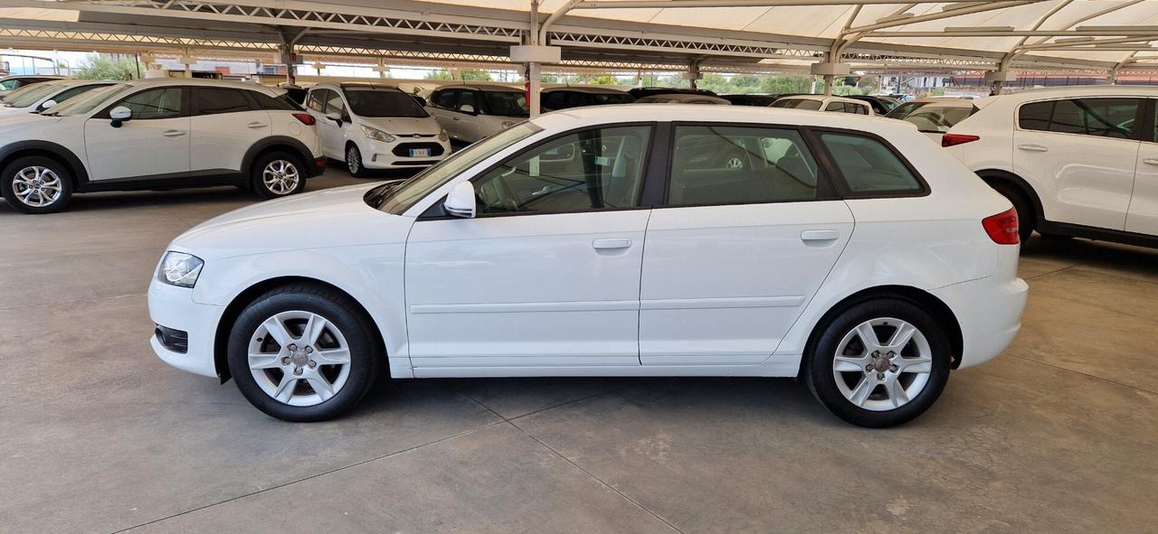 Audi A3 1.6 TDI 90cv Ambition