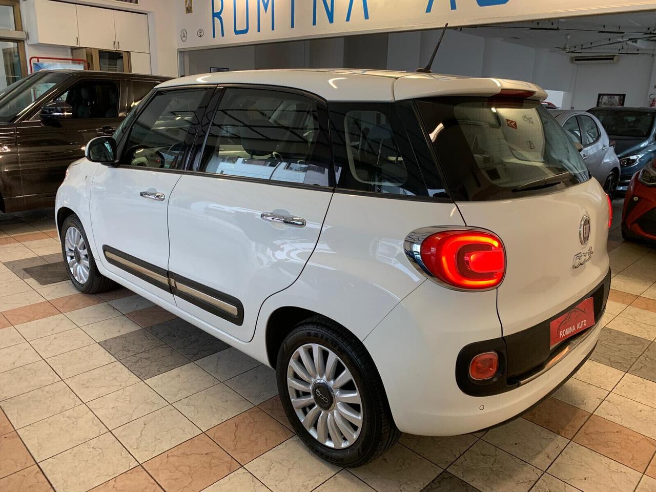 Fiat 500L 1.4 95 CV Lounge Adatta ai neopatentati