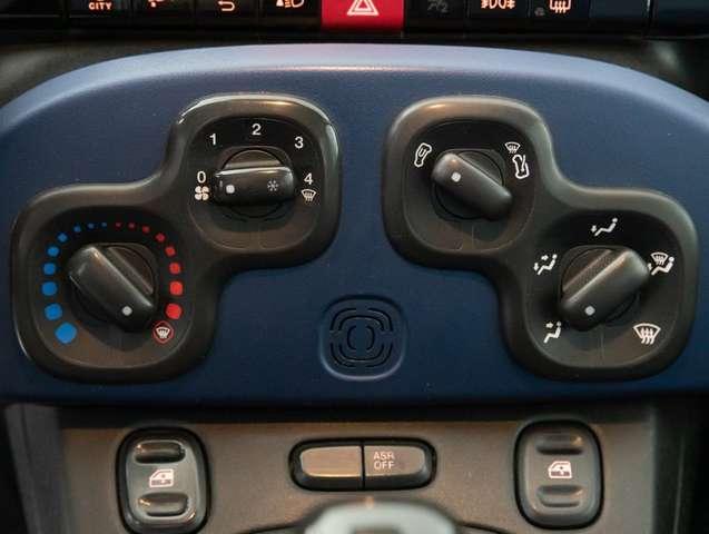 Fiat Panda Panda 1.2 Lounge 69cv Euro 6 -clima-