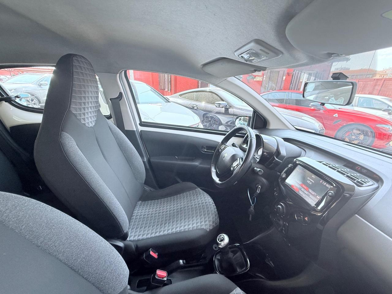 108 VTi 72 - 5 porte- Collection-unipro-rate-E6