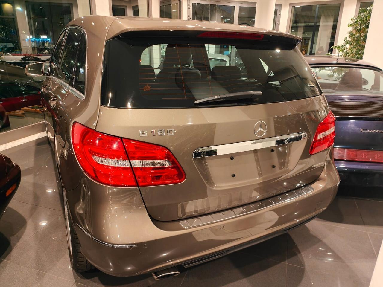 Mercedes-benz B 180 CDI BlueEFFICIENCY Premium