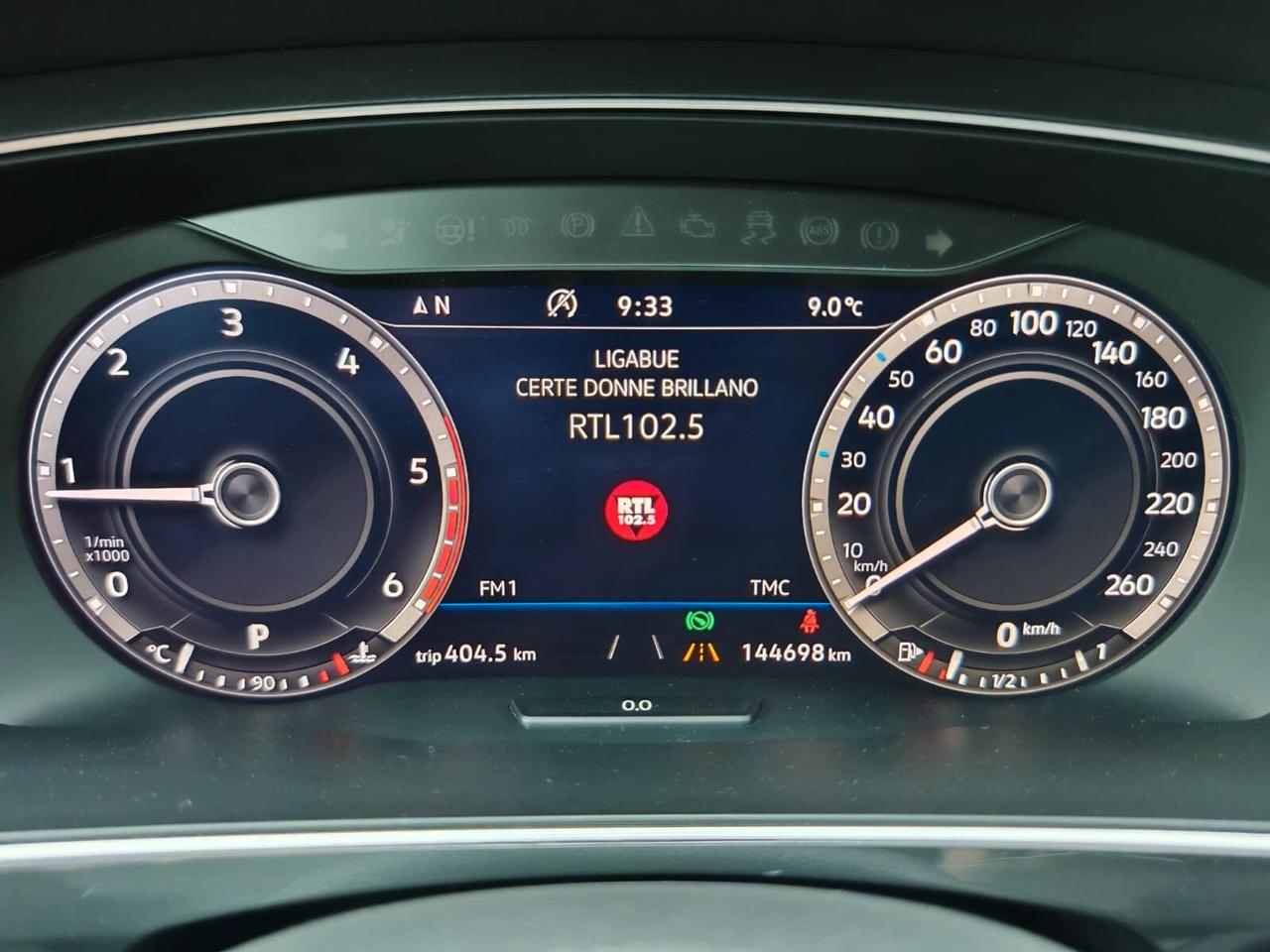 Volkswagen Tiguan 2.0 TDI SCR DSG 4MOTION R-LINE