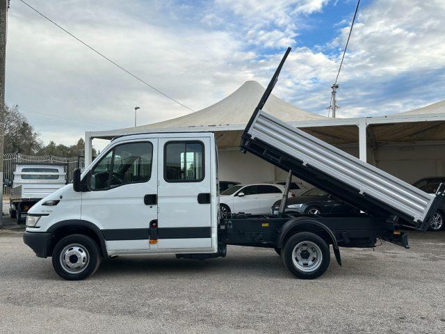 IVECO Daily 35C12 2.3 Hpi TDI Doppia Cabi. Ribalt. Tril.