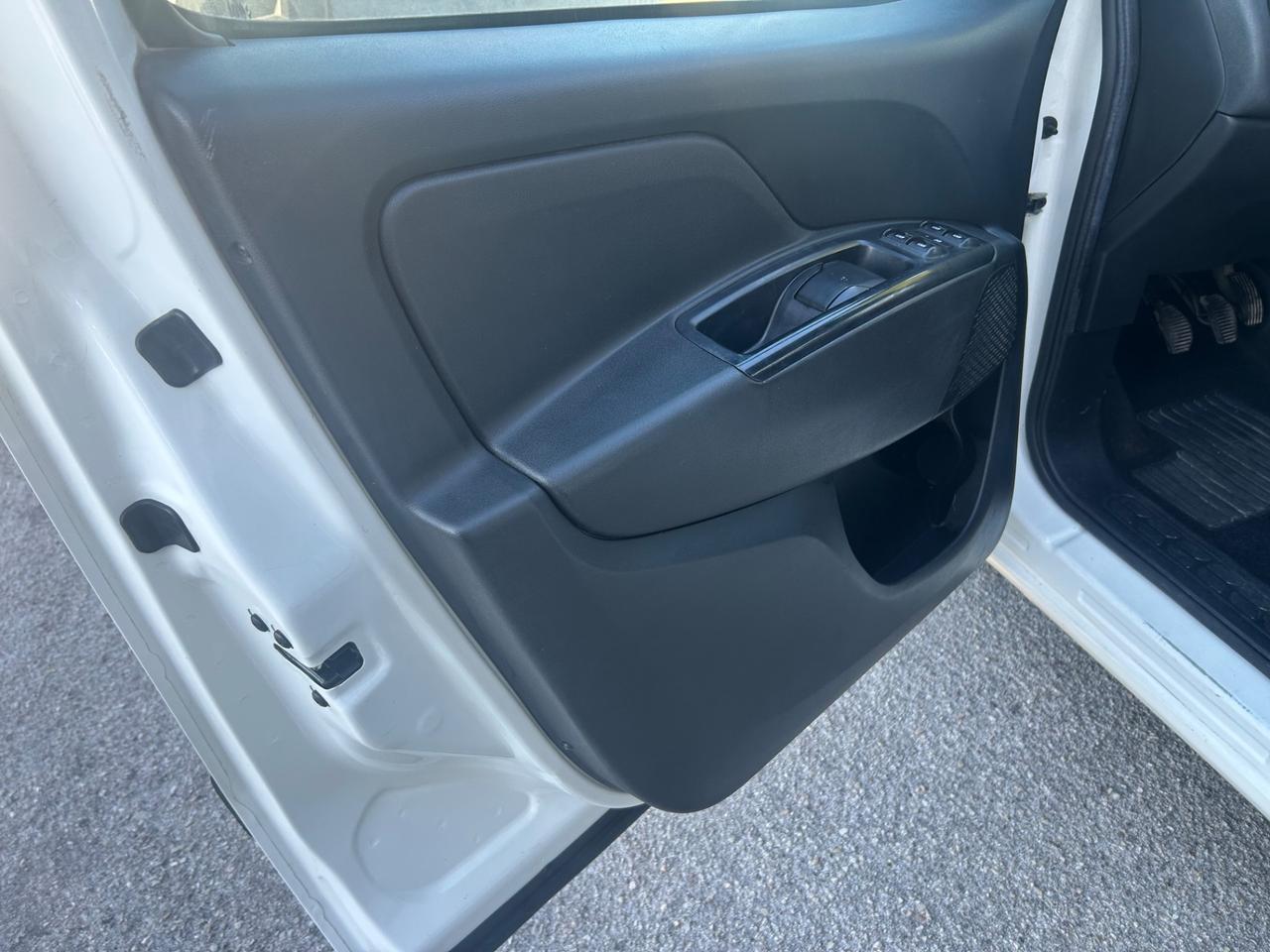 Fiat Doblo 1.6 MJT 105CV Maxi Autocarro