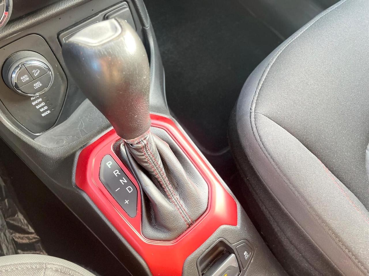 Jeep Renegade 2.0 Mjt 170CV 4WD Active Drive Low TRAILHAWK