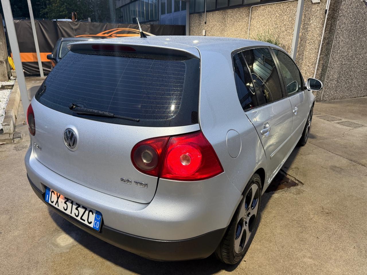 VW GOLF V 2.0TDI CERCHI 17 GTI