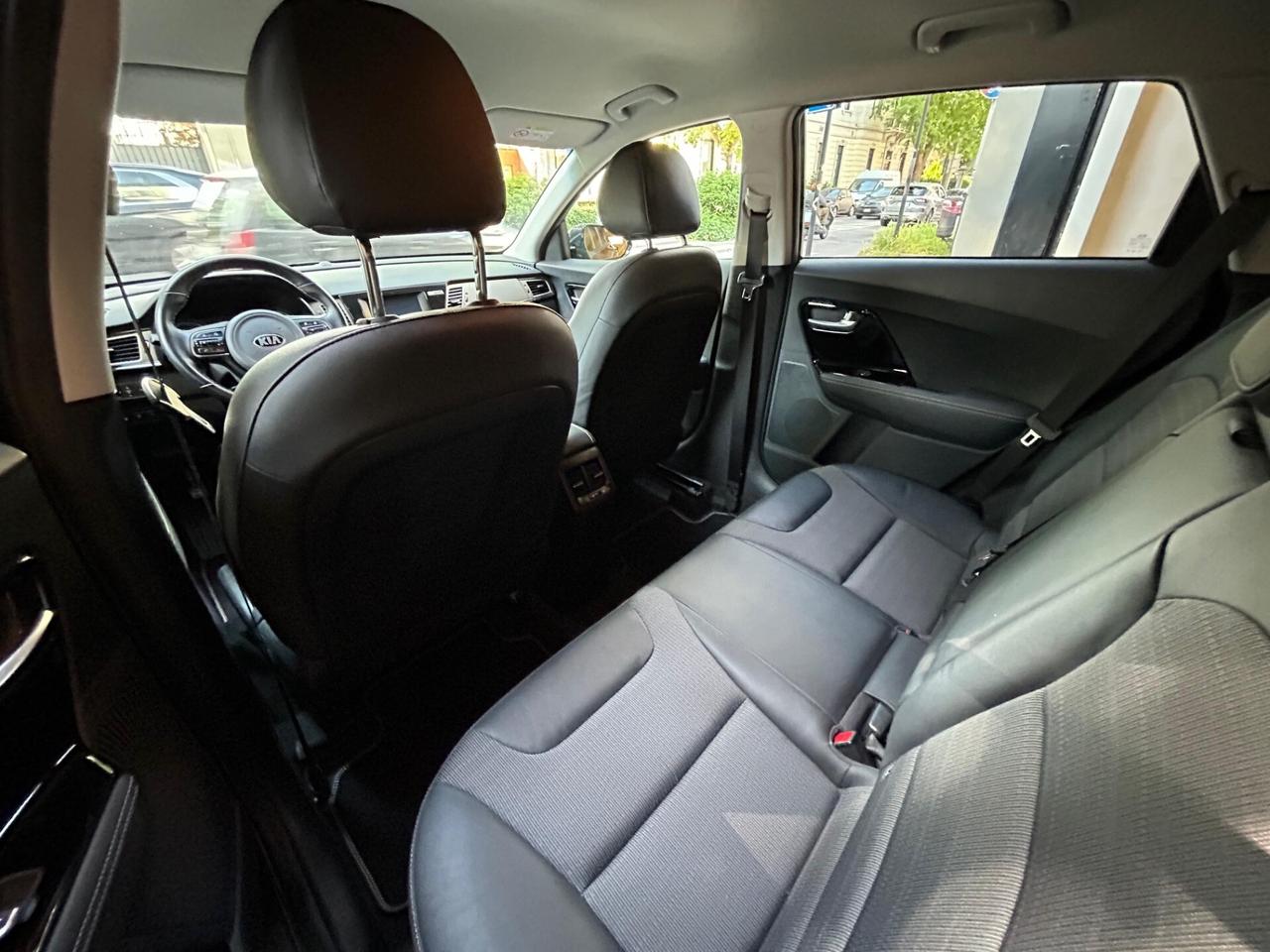 Kia Niro 1.6 GDi DCT PHEV Style Gancio Traino-E6-69000km!!!