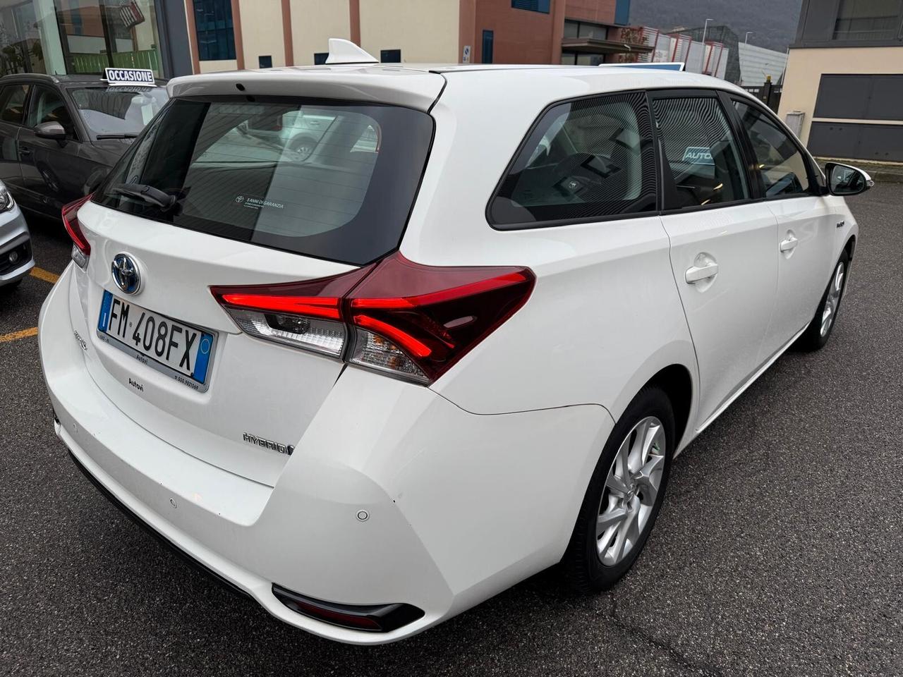 Toyota Auris Touring Sports 1.8 Hybrid Cool Automatica ***OK NEOPATENTATI***
