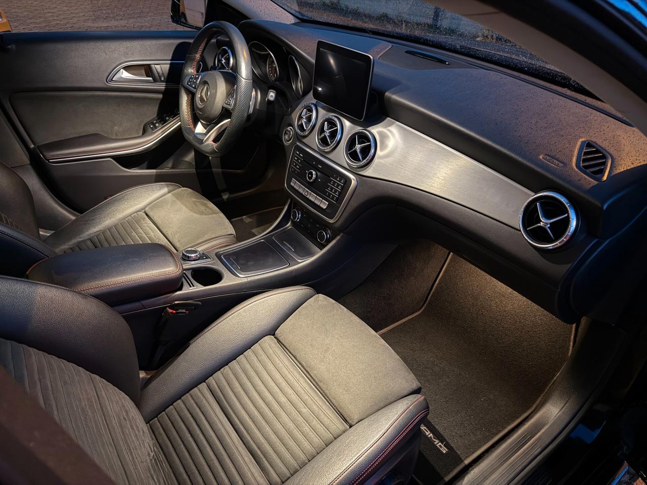 Mercedes-benz CLA 220 d S.W. 4Matic Automatic Premium AMG