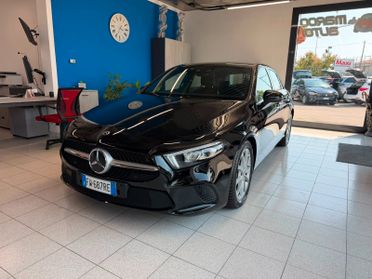 Mercedes-Benz A 180 1.5 Diesel Cambio Automatico Neopatentati