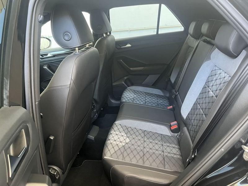 Volkswagen T-Roc T-Roc 1.0 tsi R-Line 110cv TUA DA 249,00 AL MESE