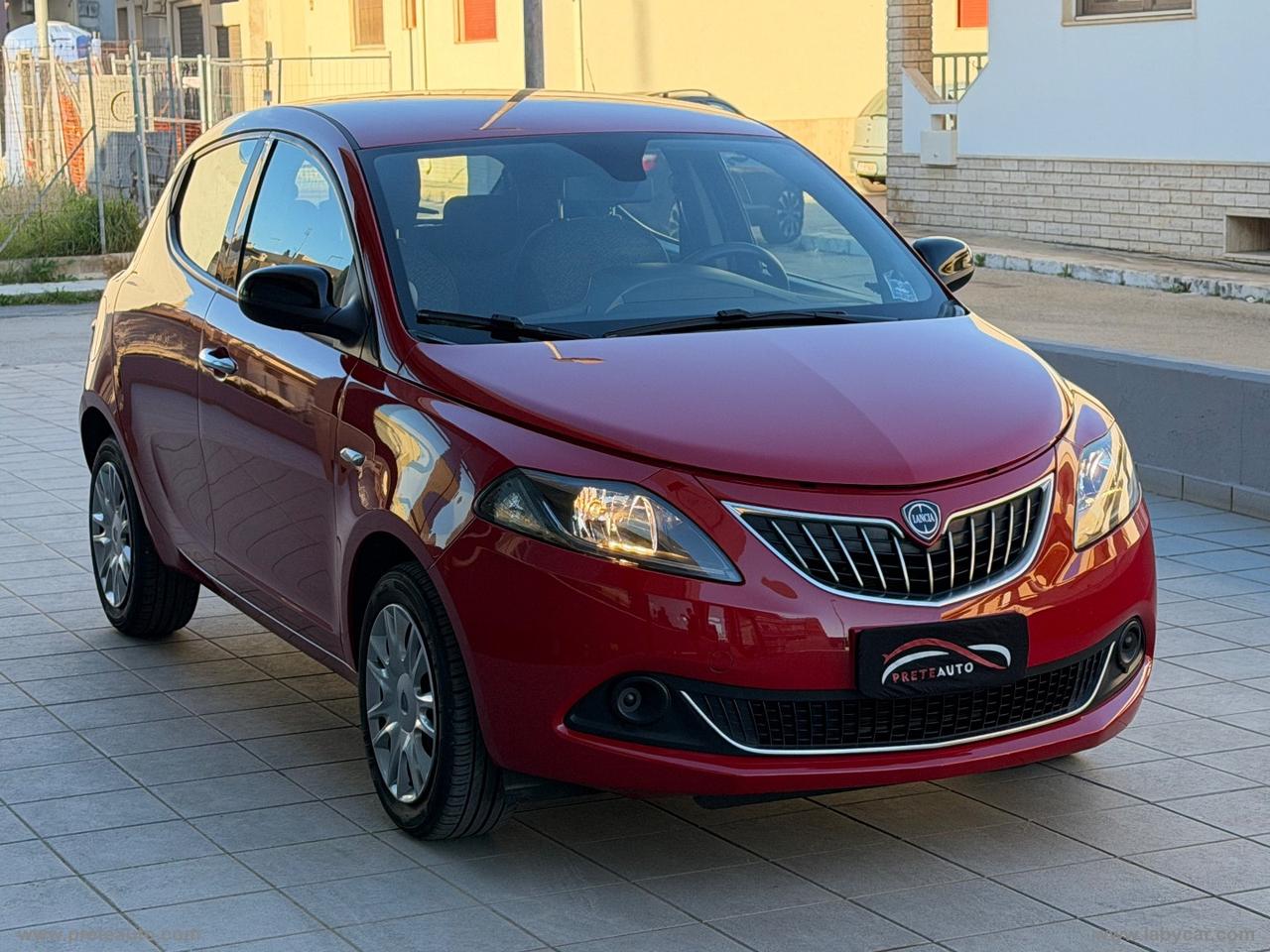 LANCIA Ypsilon 1.0 FireFly 5pS&S Hyb. Eco Silv.