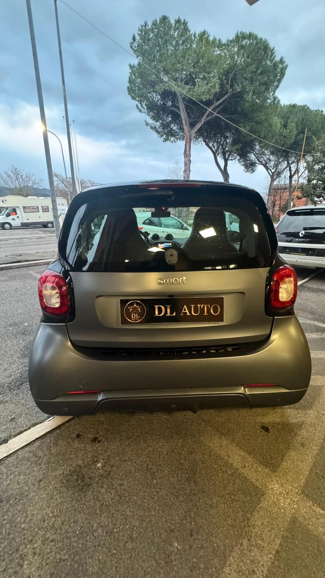 Smart ForTwo BRABUS 0.9 Turbo twinamic Xclusive