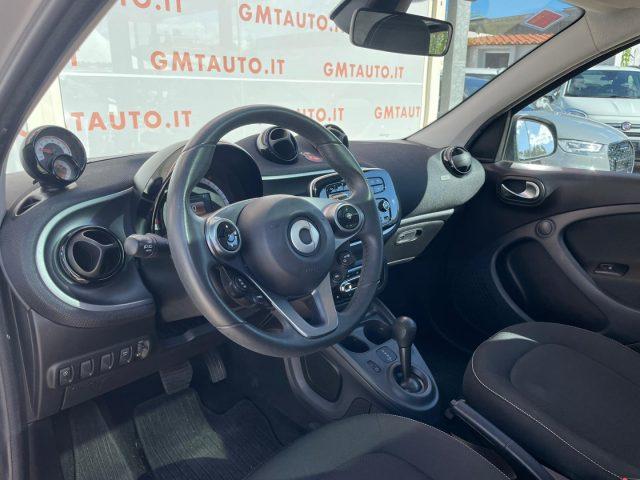 SMART ForFour 1.0 71CV PASSION LED AUTOMATICA NEOPATENTATI