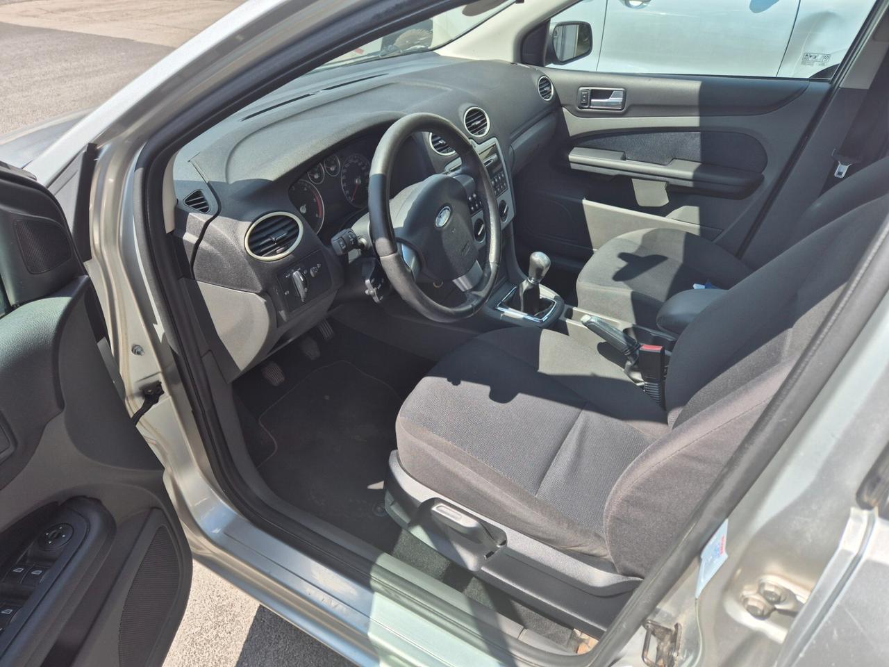 Ford Focus C-Max 1.6 TDCi (90CV) 5p. PERFETTA