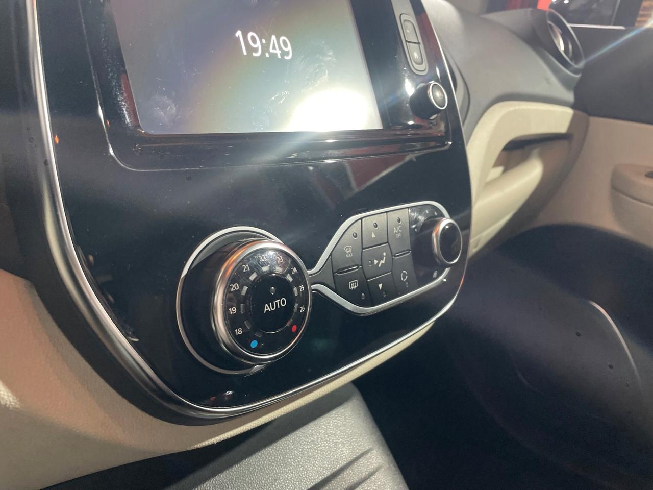 Renault Captur dCi 8V 110 CV Start&Stop Energy Initiale Paris