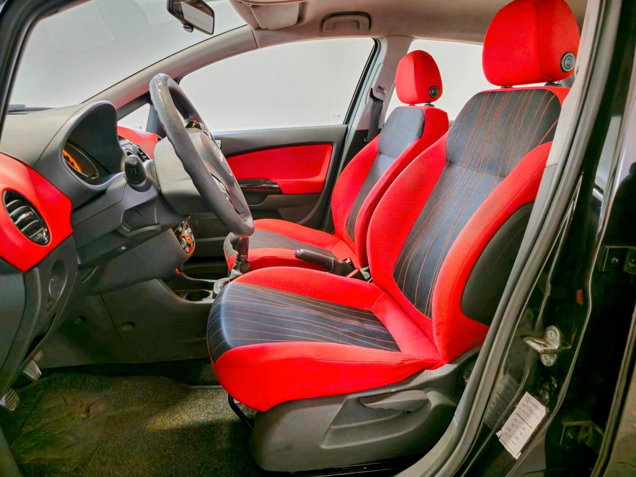 Opel Corsa 1.2 5 porte Cosmo