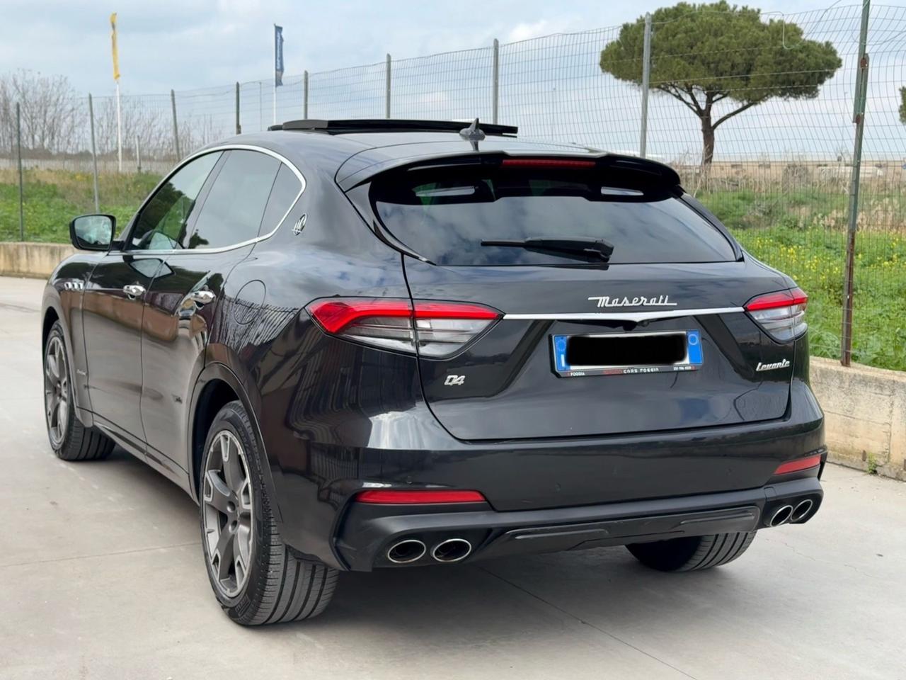 Maserati Levante 3.0 250 cv Gransport tetto