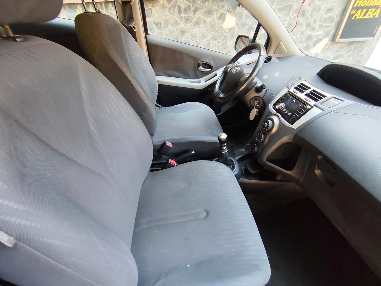 Toyota Yaris 1.3 5 porte 2009