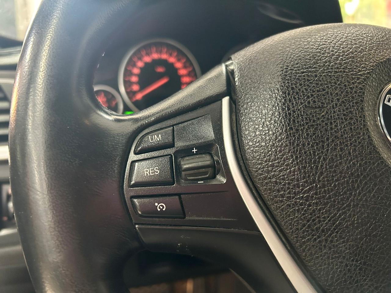 Bmw Gran Turismo 318d Business auto