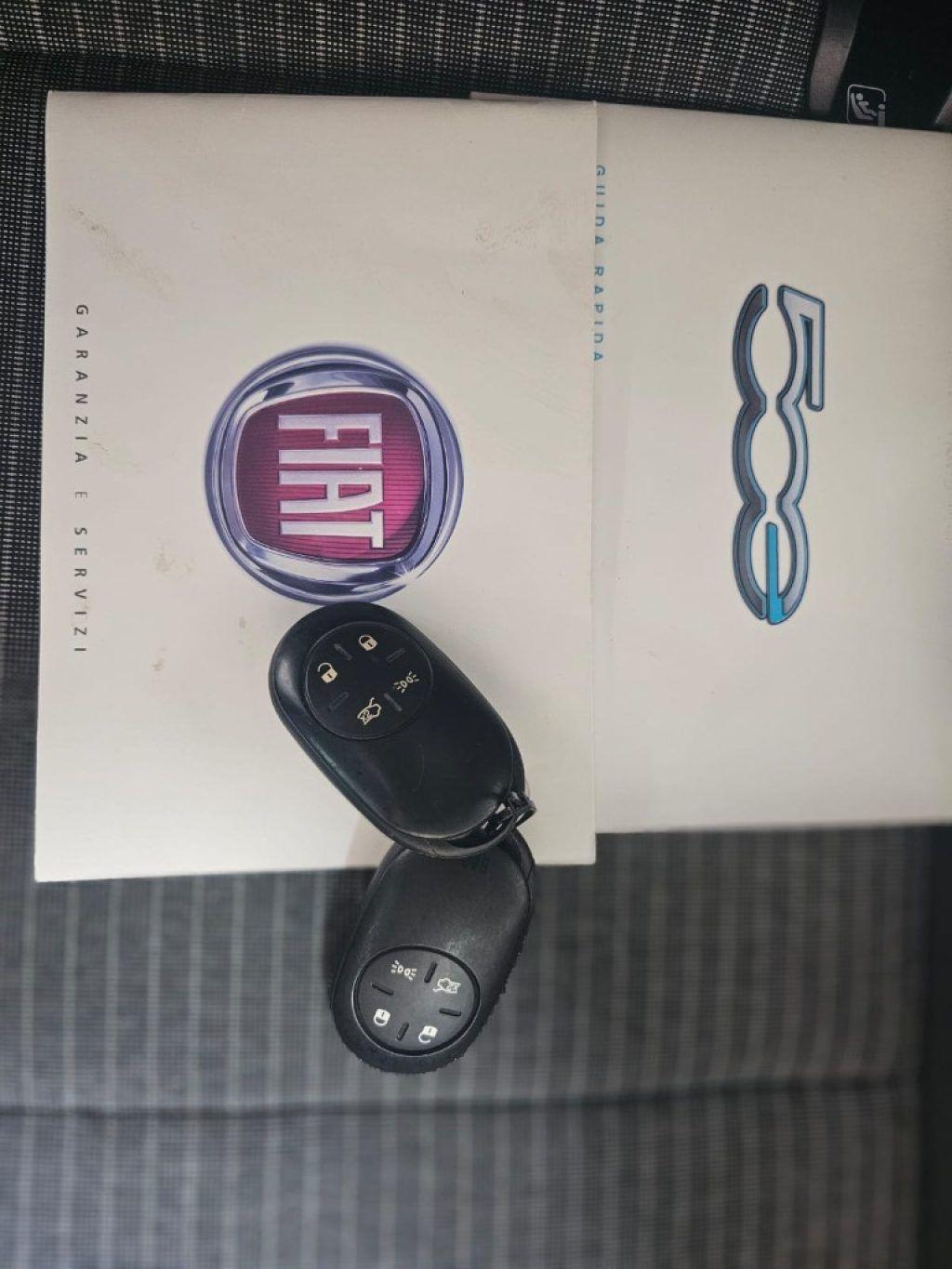 Fiat 500e Berlina 42 kWh Icon