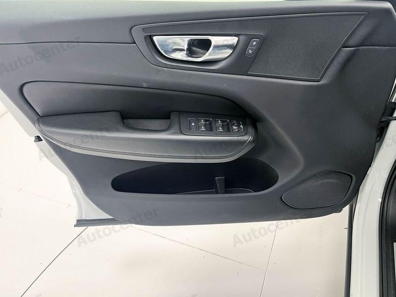 Volvo XC60 T6 Recharge Plug-in Hybrid AWD Inscription Expression