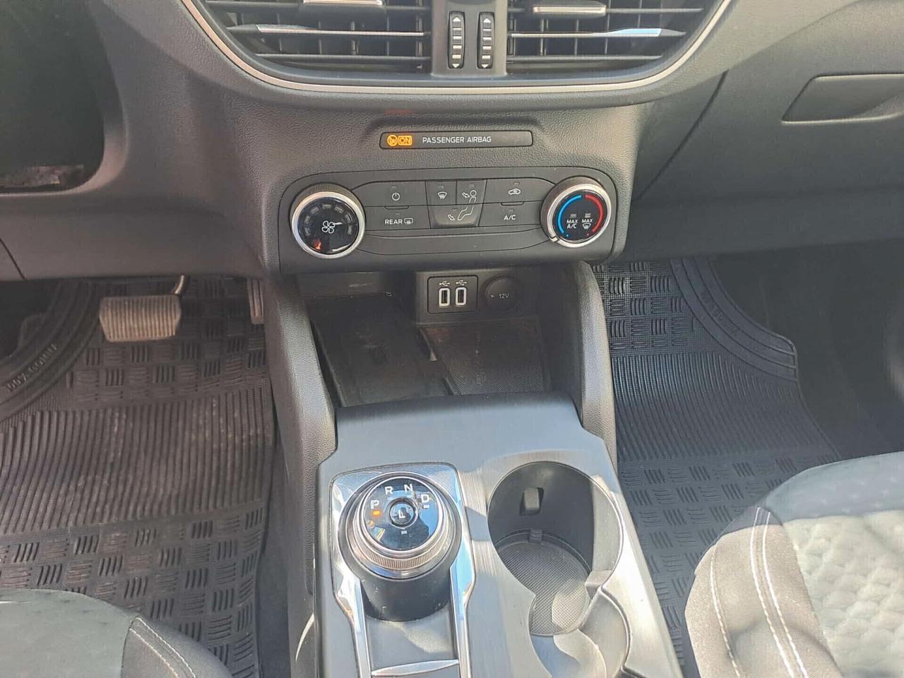 Ford Kuga 1.5 dci cambio automatico 10.2021