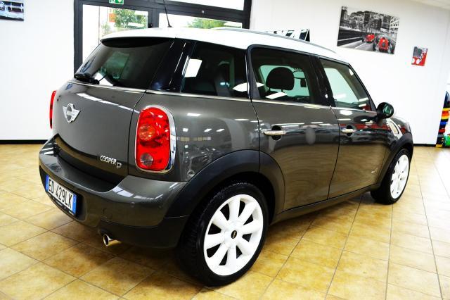 MINI Cooper D Countryman ALL4 1.6d 111CV 4x4 2010