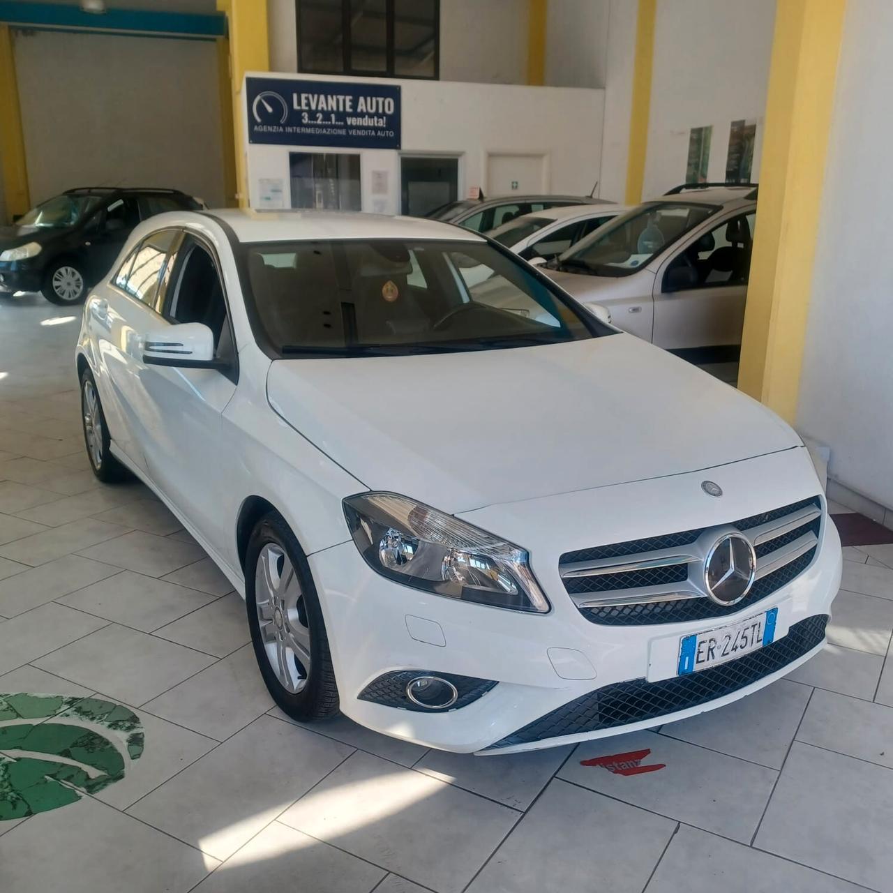 BUONE CONDIZIONI CLASSE A 180 1.5 TDI