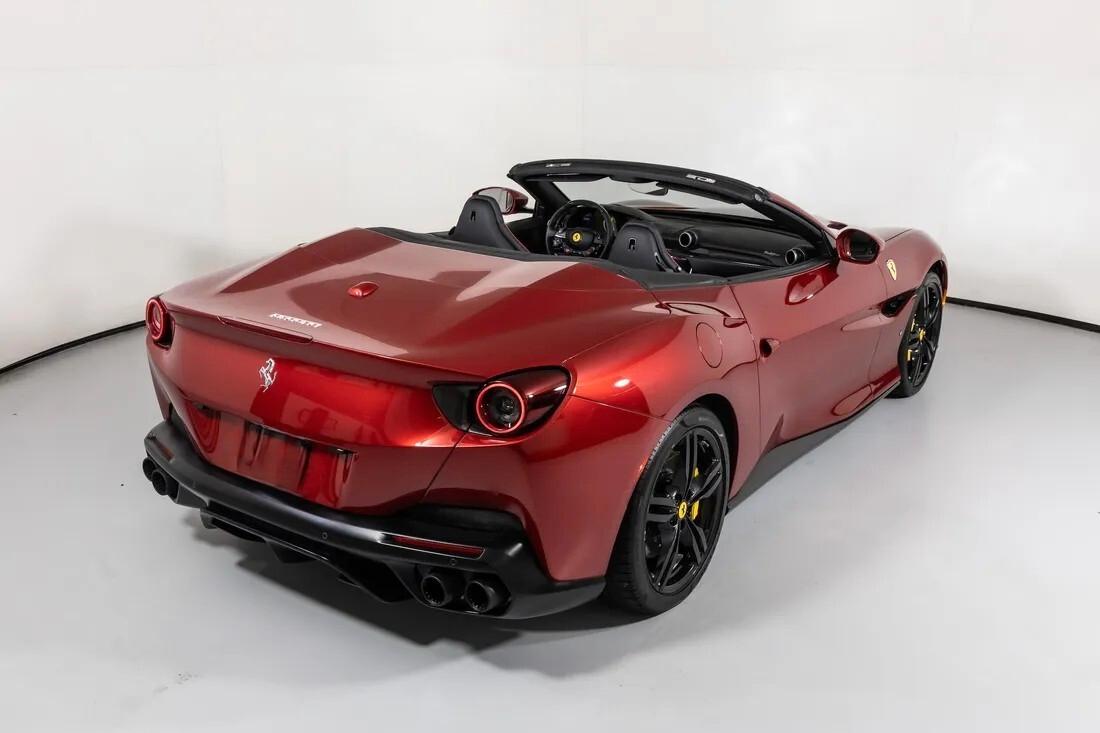 Ferrari Portofino LEASING FULL INCLUSIVE - NOLEGGIO LUNGO TERMINE