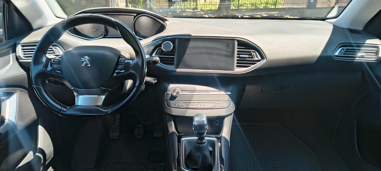 Peugeot 308 BlueHDi 100 S&S SW Business
