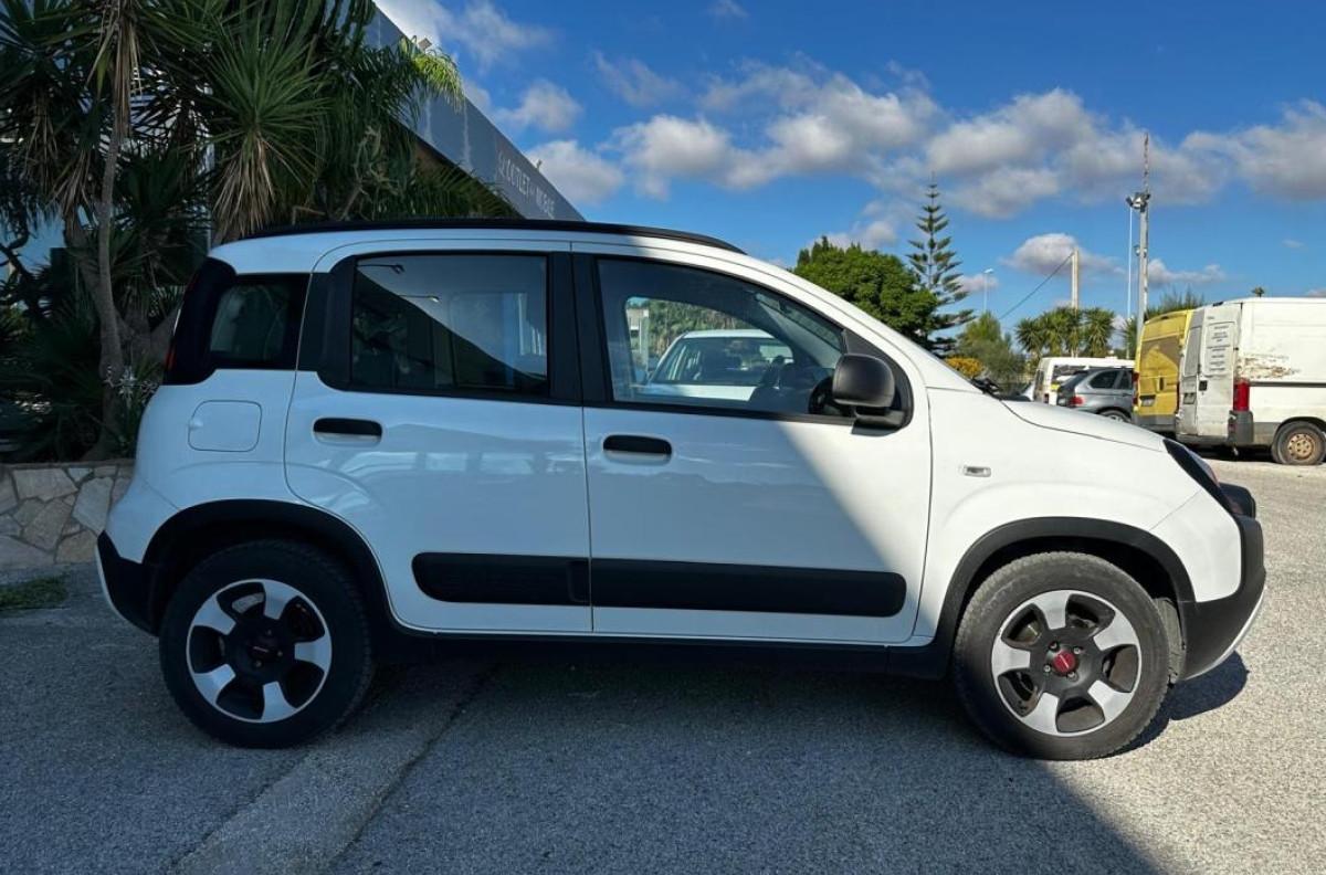 FIAT PANDA 1.0 Hybrid FireFly new