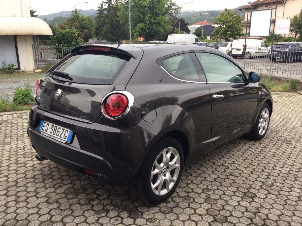 Alfa Romeo MiTo 0.9 T 105 CV TwinAir S&S Distinctive