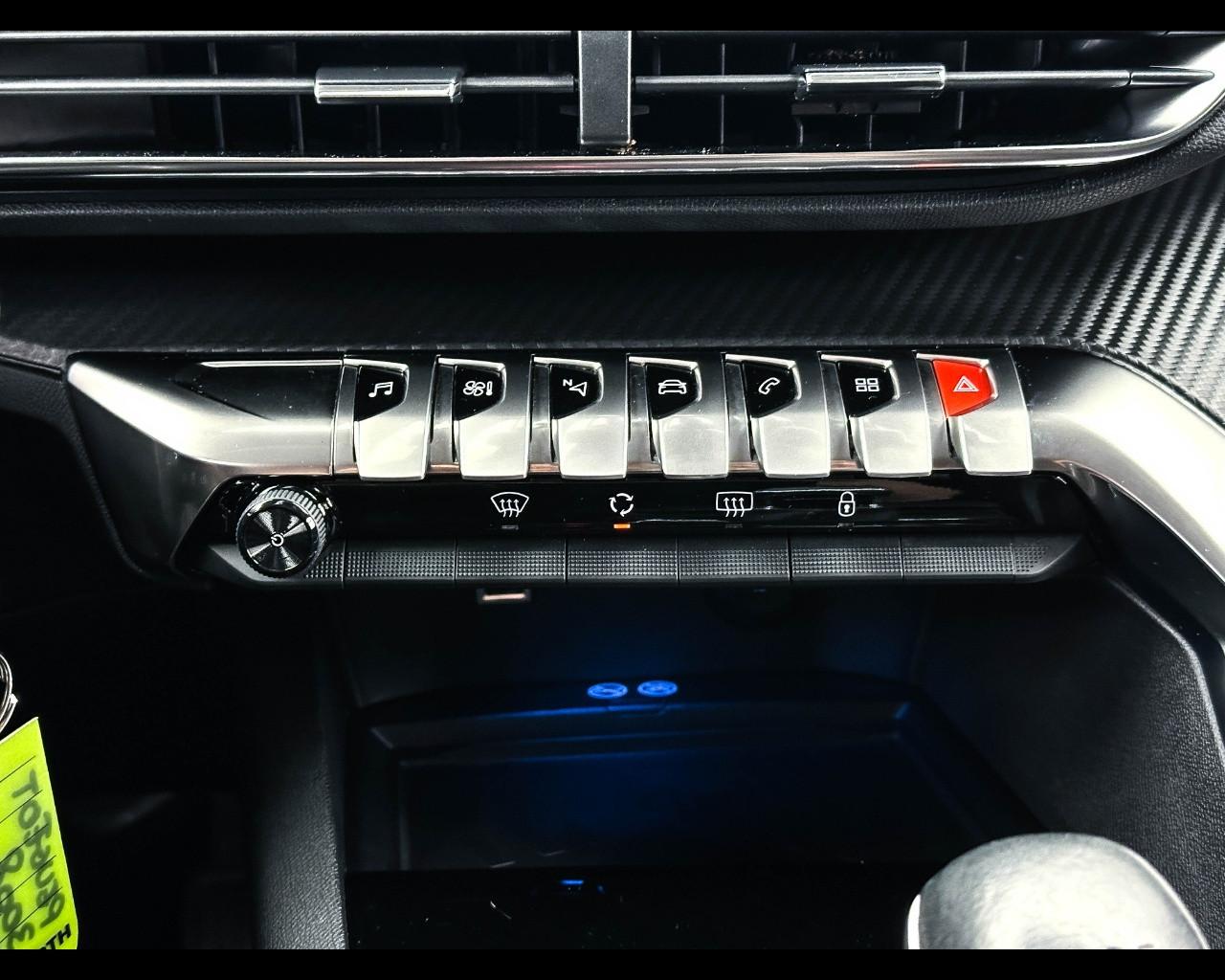 PEUGEOT 3008 2ª serie - 3008 PureTech Turbo 130 S&S Active