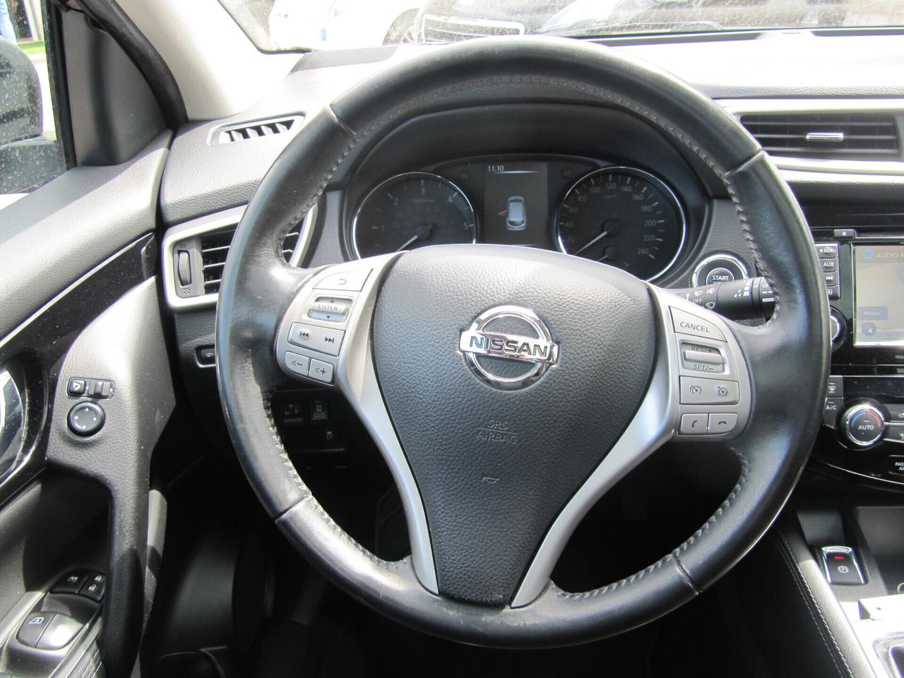 Nissan Qashqai 1.6 dCi 4WD Tekna tetto panoramico