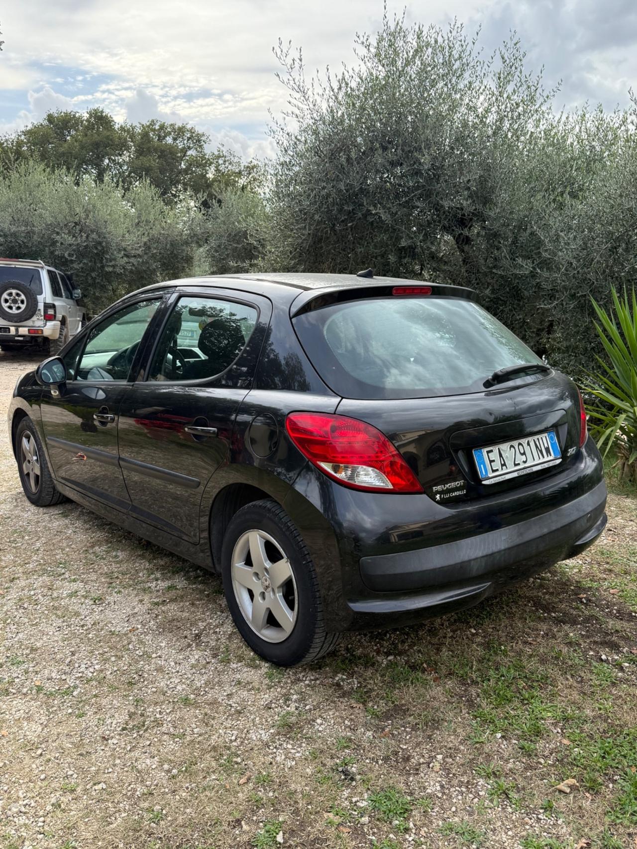 Peugeot 207 1.4 HDi 70CV 5p. Energie