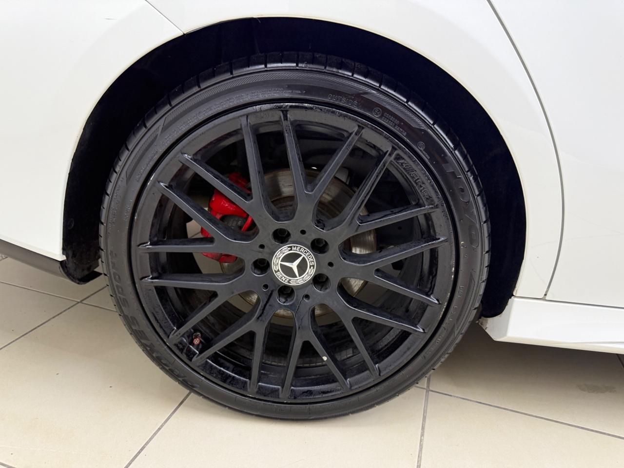 Mercedes CLA 200 d Automatic Premium luxury 45s