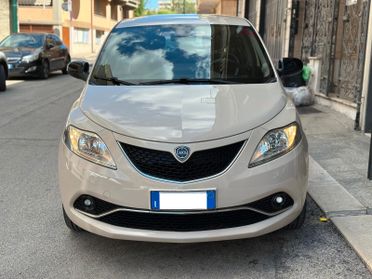 Lancia Ypsilon 1.2 69CV 5 porte Gold