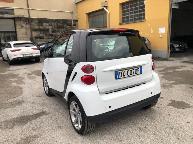 SMART ForTwo 1000 62 kW coupé passion