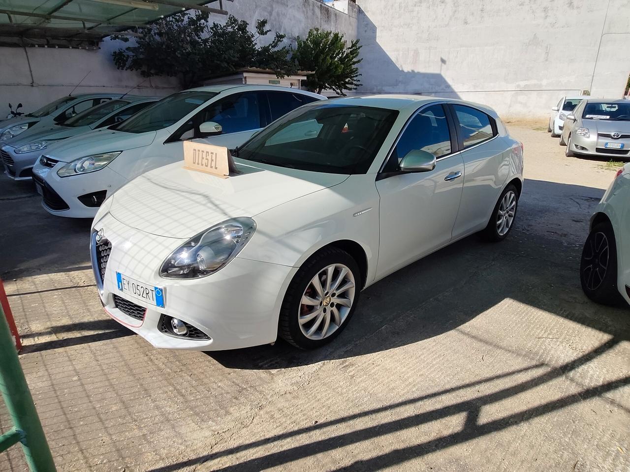 Alfa Romeo Giulietta 1.6 JTDm-2 105 CV Distinctive