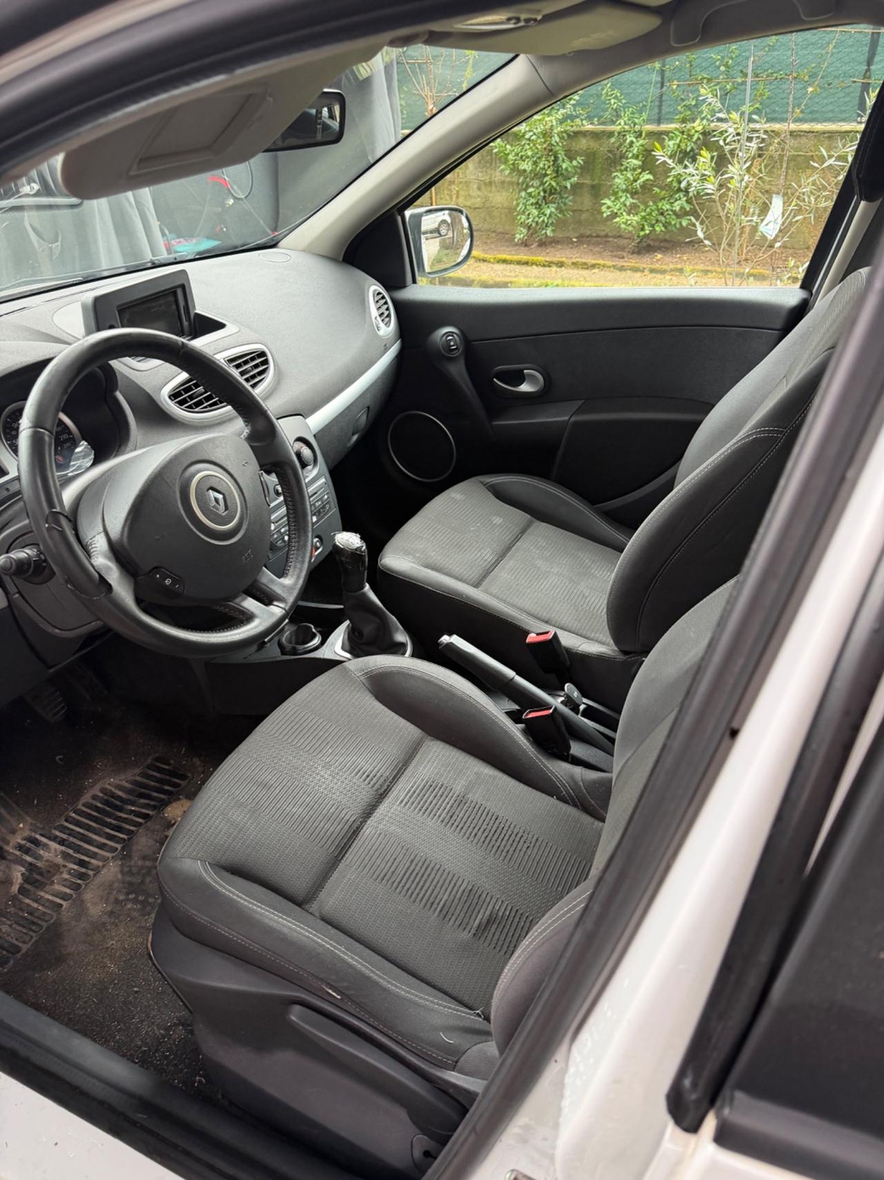 Renault Clio 1.2 16V 5 porte Confort