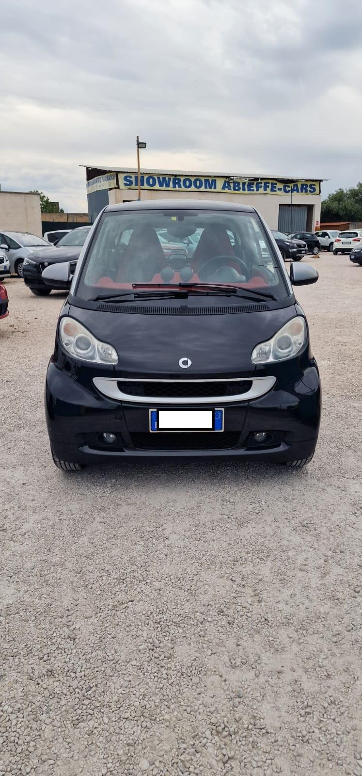 Smart ForTwo coupé White Tailor Made 2011