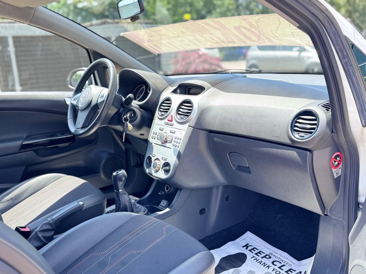 Opel Corsa 1.2 Benzina 86cv Neopatentati 2012