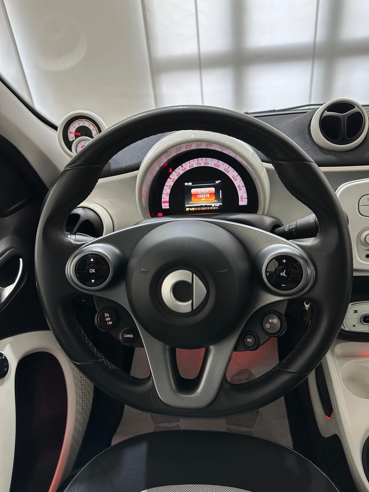 Smart ForFour 70 1.0 Passion